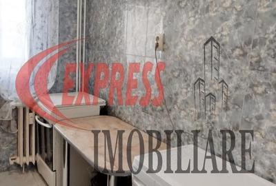 Apartament cu 4 camere semidecomandat în Dristor - 1