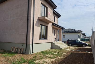 Casă cu 4 camere în Făcăi - 5