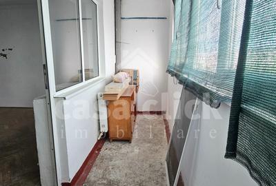 Apartament 2 camere nemobilat, Micro 19, amenajare după propriul gust! - 3
