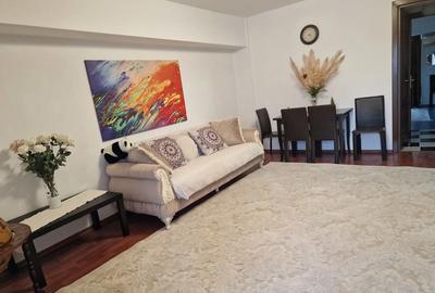 De Inchiriat Ap.3 camere B- dul DECEBAL - 1