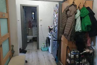 Vand apartament cu 2 camere confort 1 - 2