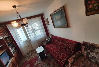 Apartament cu 3 camere semidecomandat în Vest - 3