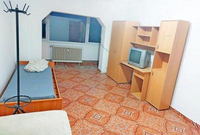 Apartament cu 4 camere decomandat în Mircea cel Bătrân - 8