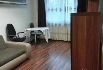 Apartament cu 2 camere decomandat în Galata - 2