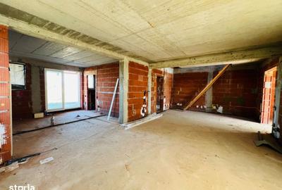 Casă cu 5 camere cu Teren 743 Mp în Oșorhei - 16