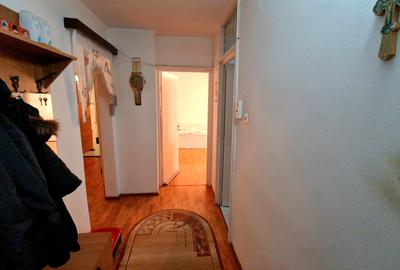 Apartament cu 3 camere decomandat în Răcădău - 11