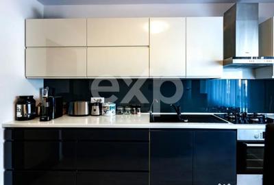 Casă cu 5 camere cu Teren 254 Mp în 9 Mai - 14