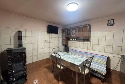 Casa cu 4 camere in Vetel - 12