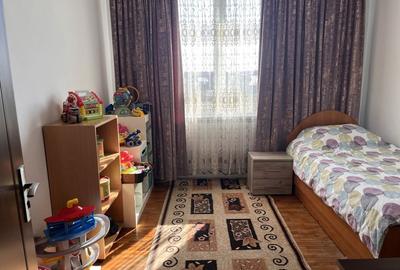 Apartament cu 3 camere decomandat în Central - 3