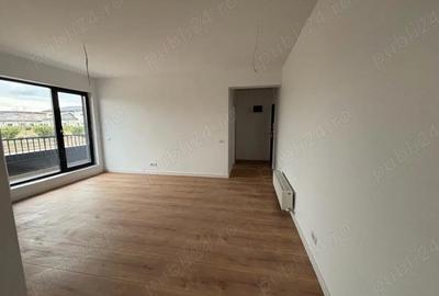 Apartament cu 2 camere decomandat în Central - 4