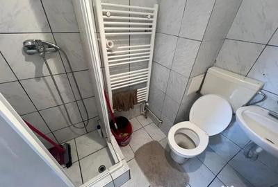 Garsonieră decomandată în Central - 1