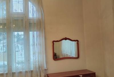Casă cu 4 camere în Central - 4