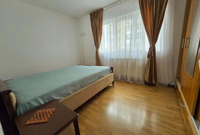 Micro 4 Targoviste, inchiriere apartament 3 camere, etaj 3/4 - 10