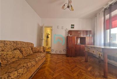 Apartament cu 2 camere nedecomandat în Tractorul - 9