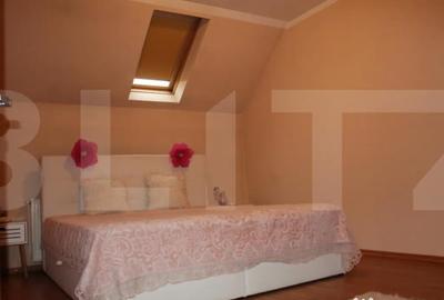 Casă cu 4 camere cu Teren 396 Mp în Central - 1