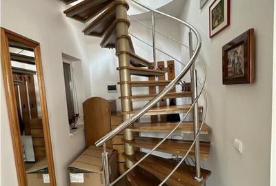 Apartament cu 5 camere decomandat în Central - 9