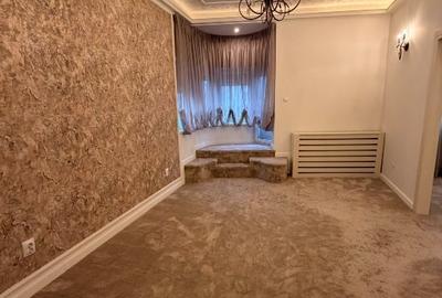 Apartament ultracentral , utilat , semimobilat - 11