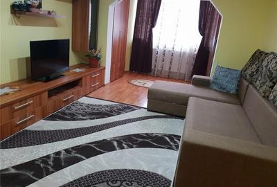 Apartament cu 2 camere decomandat în Dâmbovița