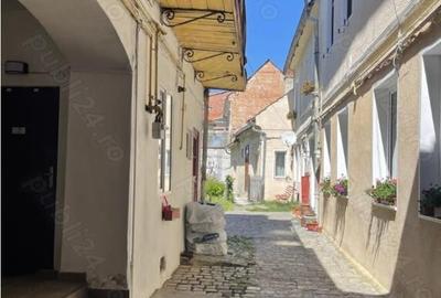 COLOSSEUM: Garsoniera Centrul istoric Zona mag Star - 8