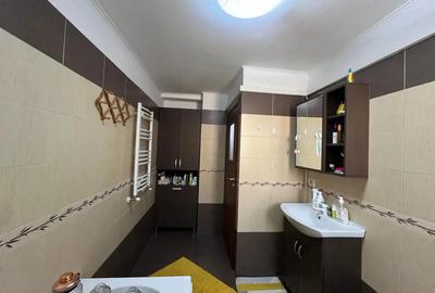 Apartament 3 camere mobilat(loc de parcare ) - 4