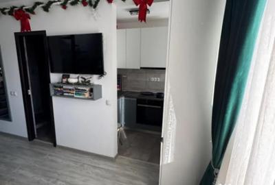 Garsonieră decomandată în Central - 1