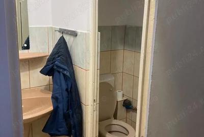 Spațiu comercial, de 92 mp, în Central - 4