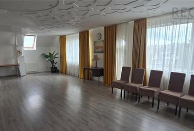 Spatiu comercial versatil intr-un imobil modern, Brasov Spatiu comercial versatil intr-un imobil modern, Brasov - 1