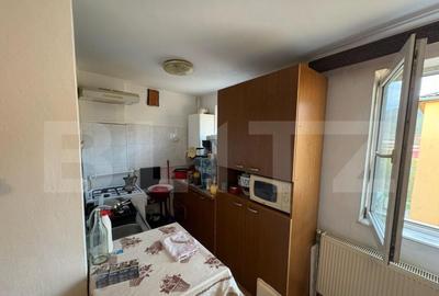 Apartament 2 camere zona centrala Cugir - 2