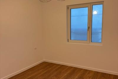 Apartament cu 3 camere semidecomandat în Exterior Est - 2