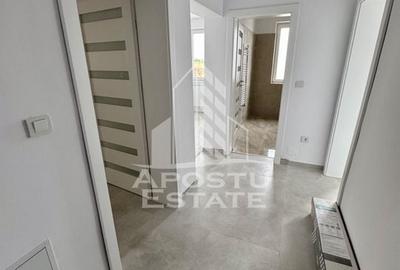 Apartament cu 2 camere, decomandat, bucatarie separata 55 mp utili - 1