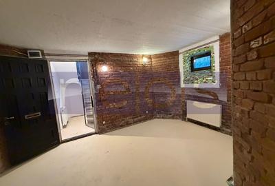 Casă individuală cu 8 camere cu Canalizare în Capitale - 33