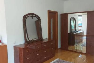 Casă cu 7 camere cu Canalizare în Snagov - 18
