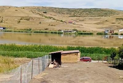 Vand sau Schimb Cel mai frumos. Langa Lac Panorama Superba teren 600mp - 1