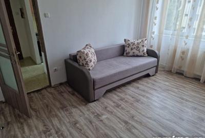 Apartament cu 2 camere semidecomandat în Rosetti