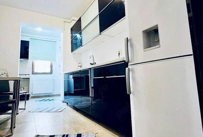 Apartament cu 3 camere decomandat în Central - 3