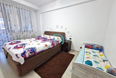 Apartament cu 2 camere decomandat în Tractorul - 3
