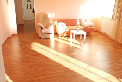 Duplex cu 4 camere cu Canalizare în Lacul Tei - 1