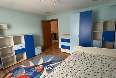 Apartament cu 3 camere decomandat în 1 Mai - 7