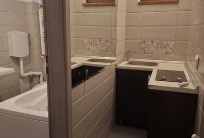 Casă individuală cu 6 camere cu Canalizare în Central - 21