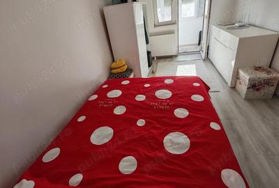 Apartament cu 3 camere decomandat, mobilat în Complex Studențesc - 9