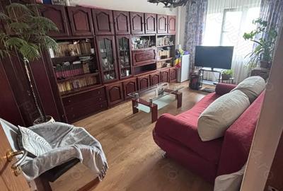 Apartament cu 2 camere decomandat în Central - 1