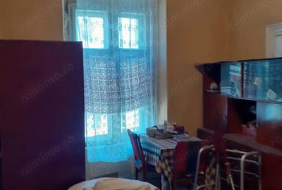 Apartament cu 2 camere semidecomandat în P-ța Unirii - 5