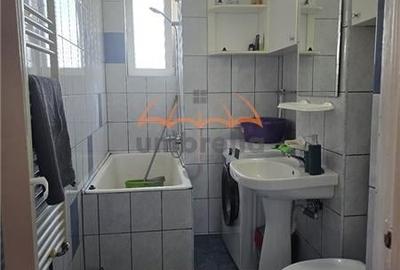 De inchiriat  un apartament cu 2 camere in zona  Horea - 13