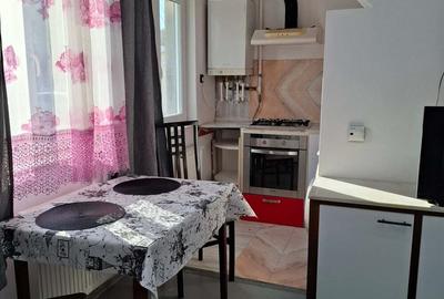 Apartament 2 camere, ultra-central ( pietonala ) -- variante - 5