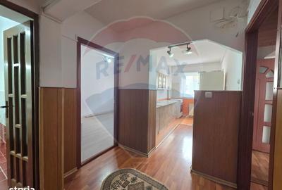 Apartament cu 2 camere decomandat în Sud - 8