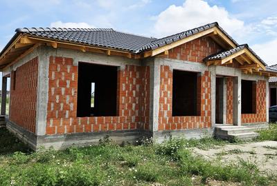 Casă cu 7 camere în Sântandrei - 4