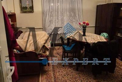 Casă cu 4 camere în Suseni - 1