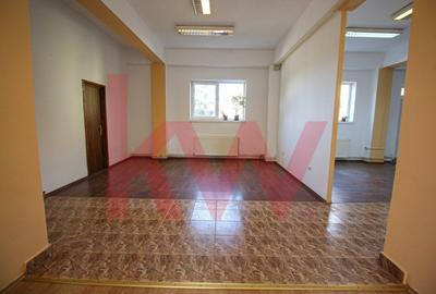 Spatiu comercial, 134 mp utili, central - Lacea - 8