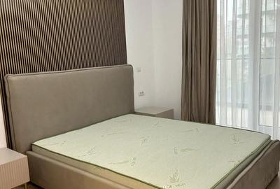 Apartament cu 3 camere decomandat în 13 Septembrie - 1