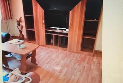 Apartament cu 3 camere decomandat în Șagului